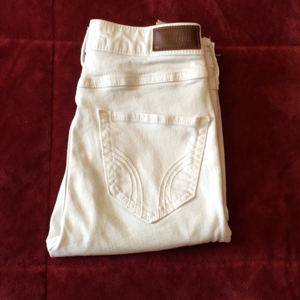 white Hollister Jeans 0R